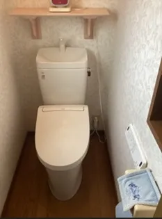 島根県松江市｜便器のひび割れで床に水漏れしたトイレを一式交換