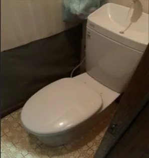 三重県四日市市でトイレ交換