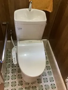 広島県広島市南区｜水が止まらないトイレの便器・タンクを新品交換