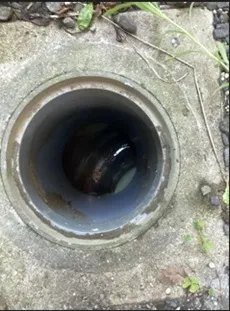 愛知県名古屋市瑞穂区｜排水桝のつまりで流れが悪いトイレを高圧洗浄で解消